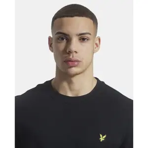 T-Shirt Lyle & Scott Inset Collar image-4