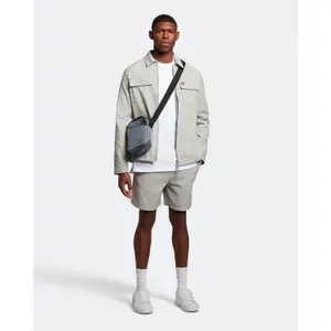 Camiseta Lyle & Scott Utility Pocket image-3