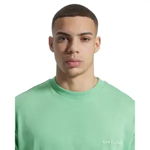 Hímzett laza póló Lyle & Scott image-3