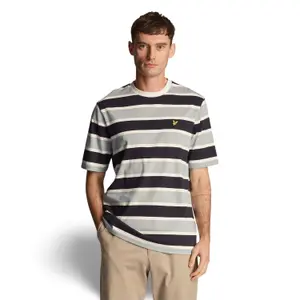 T-Shirt Lyle & Scott image-0