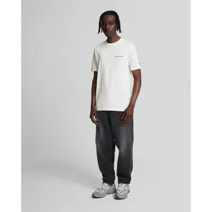 Camiseta bordada Lyle & Scott image-2