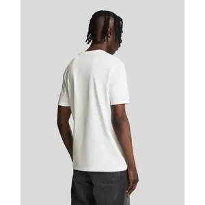 Camiseta bordada Lyle & Scott image-3