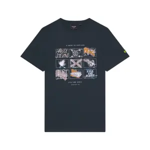 T-Shirt Lyle & Scott A Guide To Scotland Graphic image-0