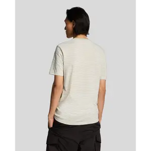 T-Shirt Lyle & Scott Breton image-3