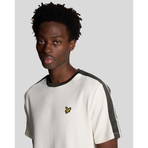 T-Shirt mit kontrastierenden Streifen Lyle & Scott image-4
