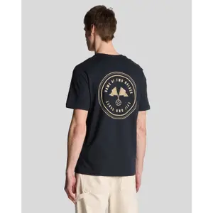 T-Shirt Lyle & Scott Game Of Two Halves image-3