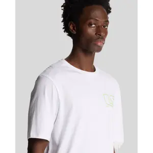 T-Shirt Lyle & Scott Polaroid image-4