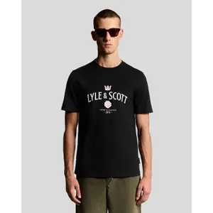 T-Shirt Lyle & Scott Cheers To Tradition image-1