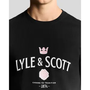 T-Shirt Lyle & Scott Cheers To Tradition image-3