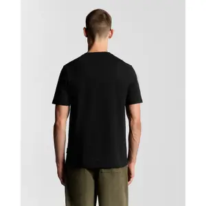T-Shirt Lyle & Scott Cheers To Tradition image-2