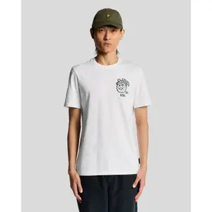 T-Shirt Lyle & Scott Highlander Graphic image-1