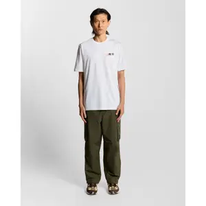 T-Shirt Lyle & Scott Paper Letters Graphic image-2