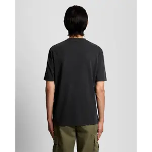 T-shirt met zak Lyle & Scott image-3