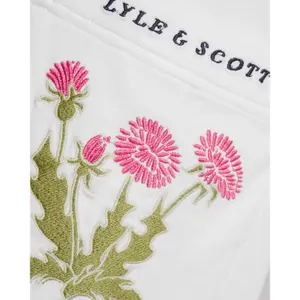 Camiseta bordada con motivos Lyle & Scott image-5