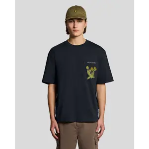 Camiseta bordada con motivos Lyle & Scott image-1