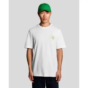 T-Shirt Lyle & Scott Watering Can Graphic image-1