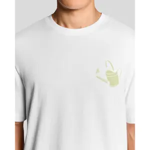 T-Shirt Lyle & Scott Watering Can Graphic image-5