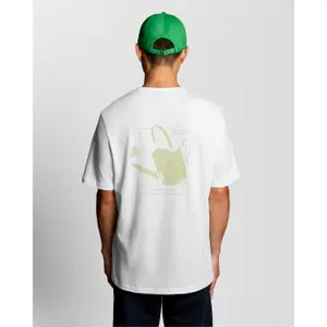 T-Shirt Lyle & Scott Watering Can Graphic image-4