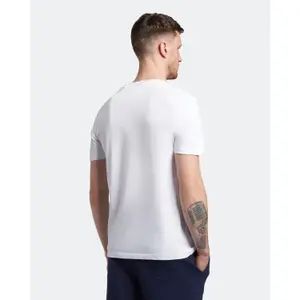 Egyszínű nagy méretű póló Lyle & Scott image-3