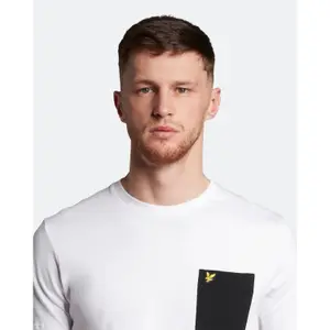 T-shirt com bolsos em contraste Lyle & Scott image-4
