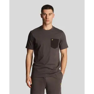 T-Shirt mit kontrastierender Tasche Lyle & Scott image-1