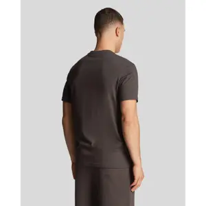 T-Shirt mit kontrastierender Tasche Lyle & Scott image-3