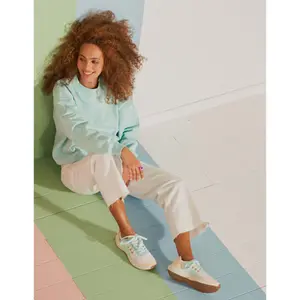 Formadoras de mulheres M.Moustache Gaelle image-3