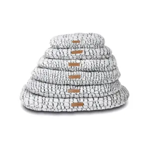 Cojín para perro M-Pets Snake Oval image-0