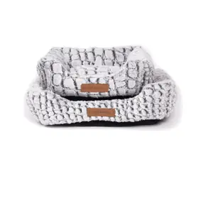 Cama para perros M-Pets Snake image-0