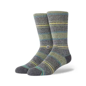 Socks Stance defeat Crew image-0