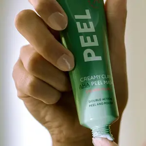 Maschera booster luminosità con argilla aha Madara Peel image-2