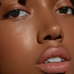 Lipstick Madara Velvet Wear 34 Whisper image-2