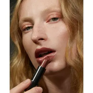 Satin Lippenstift Madara Dazzle Nights image-2