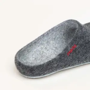 Kapcie dziecięce Magicfelt 701 image-4