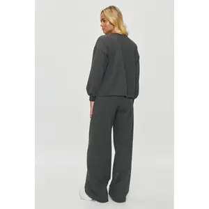 Women's sweatshirt and wide-leg trousers set Makadamia image-1