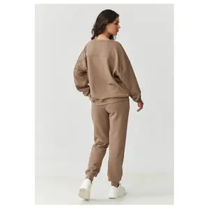 Conjunto de sweatshirt e calças de sweat para mulher Makadamia image-2