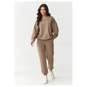 Conjunto de sweatshirt e calças de sweat para mulher Makadamia image-1