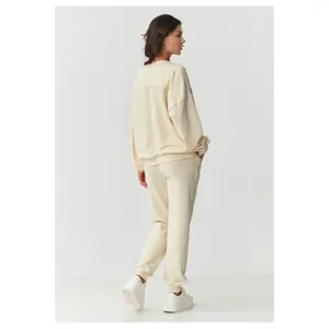 Conjunto de sweatshirt e calças de sweat para mulher Makadamia image-2