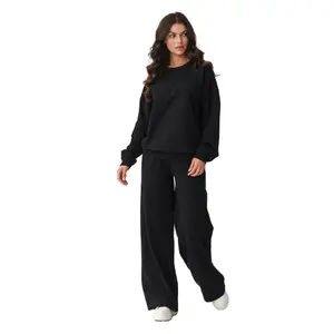 Comfortable women's sweatshirt and jogger set Makadamia image-0