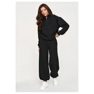 Conjunto de chándal con pantalones anchos mujer Makadamia M946 image-1