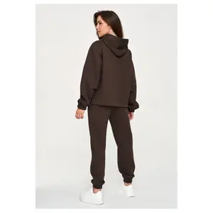 Conjunto de chándal con sudadera con capucha y pantalón ajustado mujer Makadamia M948 image-2