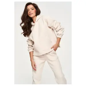 Conjunto de chándal con sudadera con capucha y pantalón ajustado mujer Makadamia M948 image-4