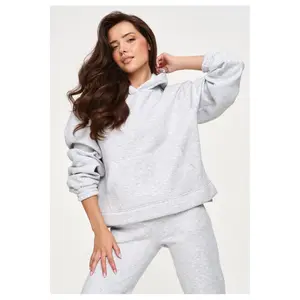 Conjunto de chándal con sudadera con capucha y pantalón ajustado mujer Makadamia M948 image-3