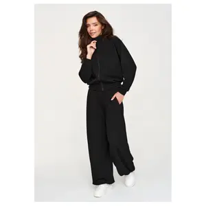 Conjunto de chándal para mujer Makadamia M950 image-1