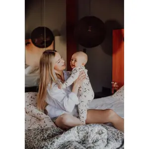 Långärmad sovsäck - rekommenderas för spädbarn i åldern 4-9 månader Malomi Kids image-1