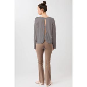 Women's long-sleeve open-back T-shirt Mandala image-4