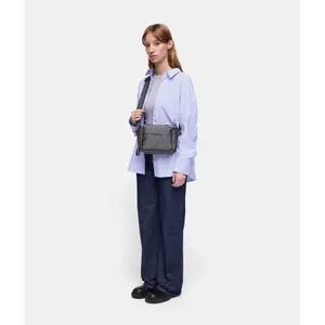 Saco tiracolo com bolso à frente Mandarina Duck MD20 image-3