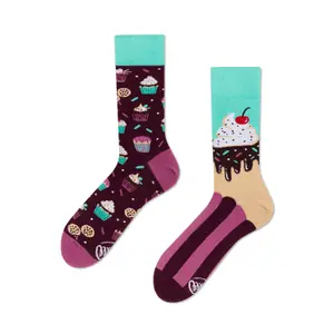 Socken Many Mornings The Cupcake image-0