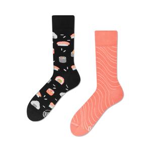 r195-chaussettes-many-mornings-sushi-roll-rose-noir