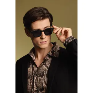 Lunettes de soleil Marc Lauder Believer image-1